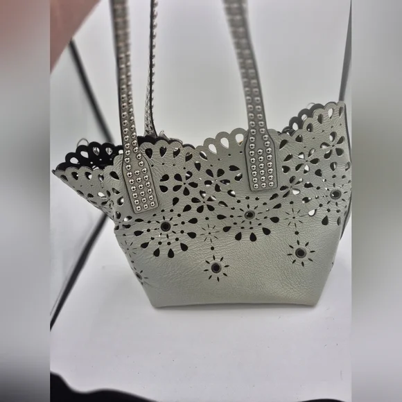 Marc Jacobs Wingman Embellished Tote - Picture 3 of 12